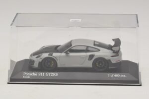 Porsche 911 991.2 GT2 RS Chalk Minichamps 1:43 410067237 Metall - pilt 4/5