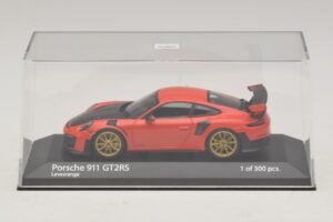 Porsche 911 991.2 GT2 RS Oranž Minichamps 1:43 410067229 Metall - pilt 4/5