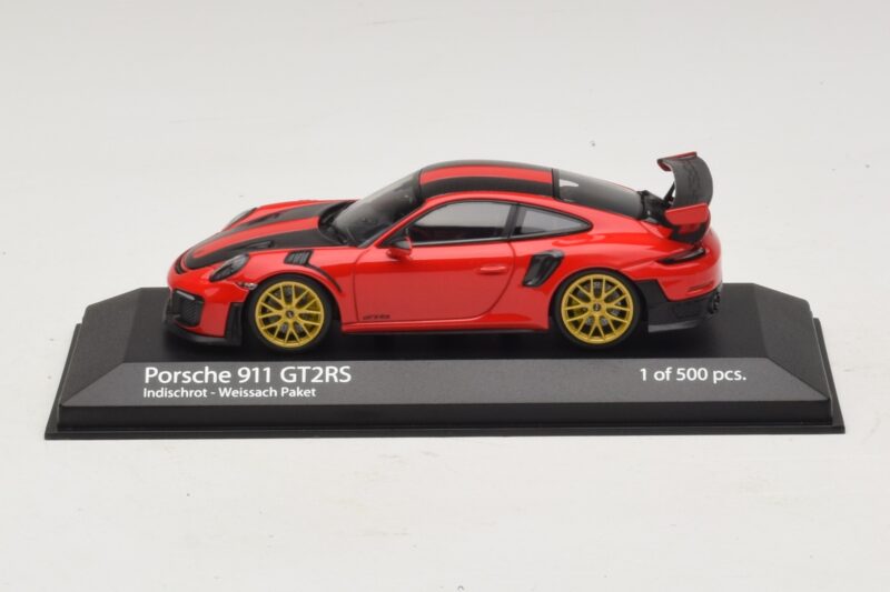 Porsche 911 991.2 GT2 RS Weissach Package Punane Minichamps 1:43 410067221 Metall