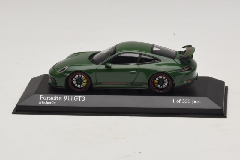 Porsche 911 991.2 GT3 Roheline Minichamps 1:43 410066028 Metall