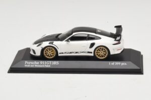 Porsche 911 991.2 GT3 RS Valge Weissach Package'iga Minichamps 1:43 410067022 Metall