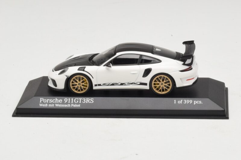 Porsche 911 991.2 GT3 RS Valge Weissach Package'iga Minichamps 1:43 410067022 Metall