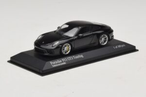 Porsche 911 991.2 GT3 Touring Must Metallik Minichamps 1:43 410067424 Metall - pilt 2/5