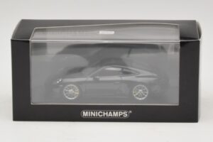 Porsche 911 991.2 GT3 Touring Must Metallik Minichamps 1:43 410067424 Metall - pilt 5/5