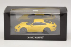 Porsche 911 991.2 GT3 Touring Kollane Minichamps 1:43 410067421 Metall - pilt 5/5