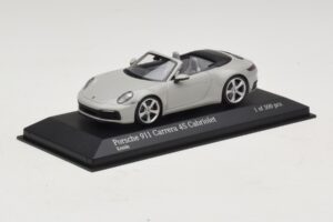 Porsche 911 992 Carrera 4S Kabriolett Hall Minichamps 1:43 410069331 Metall - pilt 2/5