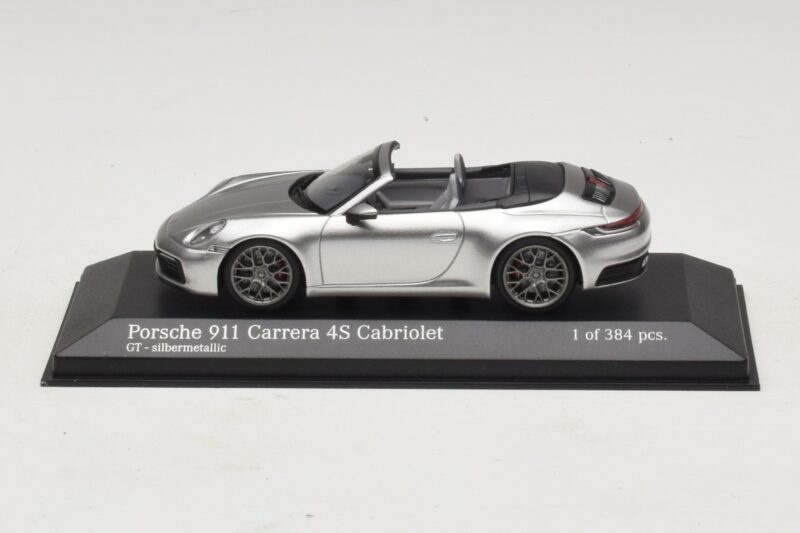 Porsche 911 992 Carrera 4S Kabriolett Hõbe Minichamps 1:43 410069330 Metall