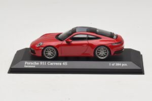 Porsche 911 992 Carrera 4S Punane Minichamps 1:43 410069321 Metall