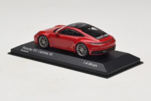 Porsche 911 992 Carrera 4S Punane Minichamps 1:43 410069321 Metall - pilt 3/5