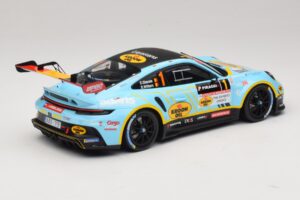 Porsche 911 992 Rally GT #1 C. Cherain / D. Withers Rallye de Wallonie 2025 IXO 1:18 18RMC254 Metall - pilt 2/6