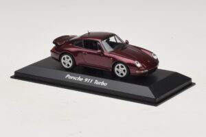 Porsche 911 993 Turbo Punane Metallik Maxichamps 1:43 940069200 Metall - pilt 3/5