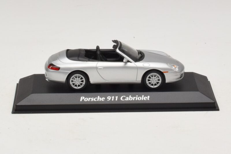 Porsche 911 996 Kabriolett Hõbe Maxichamps 1:43 940061031 Metall