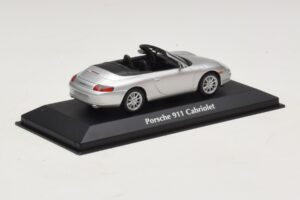 Porsche 911 996 Kabriolett Hõbe Maxichamps 1:43 940061031 Metall - pilt 2/5