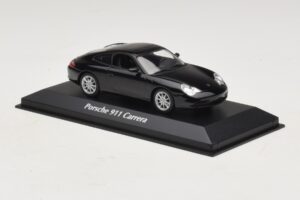 Porsche 911 996 Carrera Must Maxichamps 1:43 940061020 Metall - pilt 3/5