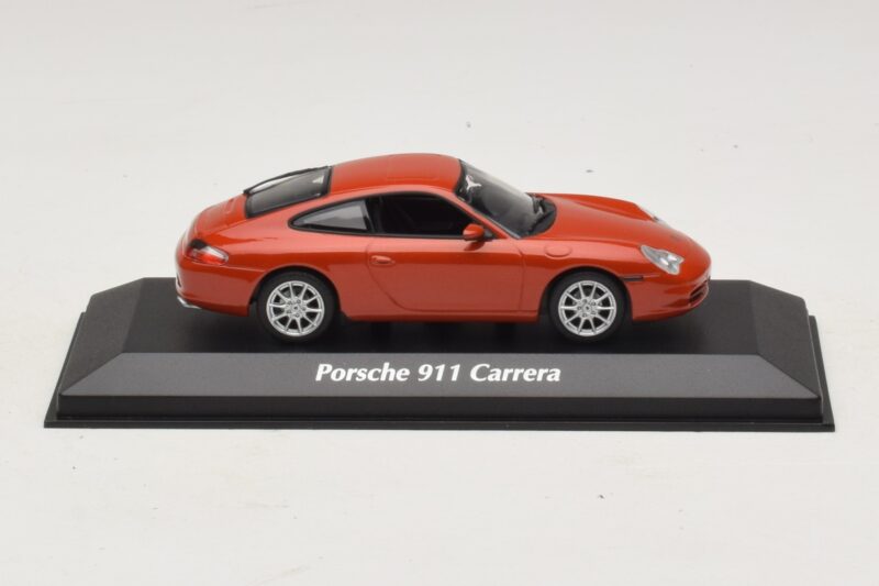 Porsche 911 996 Carrera Orange Metallic Maxichamps 1:43 940061021 Metall