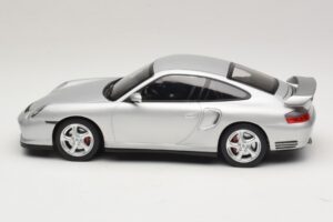 Porsche 911 996 GT2 Hõbedane KK-Scale 1:18 KKDC181451 Metall - pilt 3/6