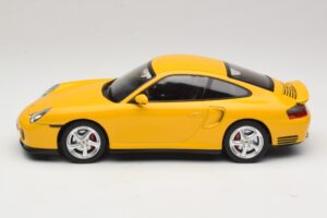 Porsche 911 996 Turbo Kollane KK-Scale 1:18 KKDC181473 Metall - pilt 3/6