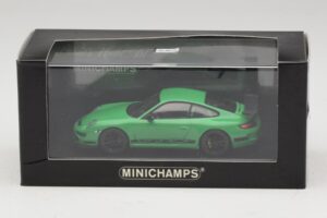 Porsche 911 997 GT3 RS Roheline Minichamps 1:43 403066011 Metall - pilt 5/5