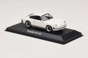 Porsche 911 SC Valge Maxichamps 1:43 940062020 Metall - pilt 3/5