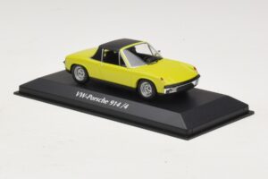 Porsche 914/4 Roheline Maxichamps 1:43 940065660 Metall - pilt 3/5