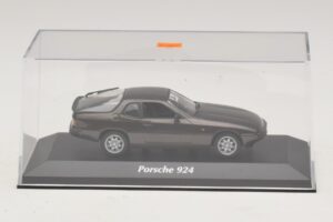 Porsche 924 Pruun Metallik Maxichamps 1:43 940062121 Metall - pilt 4/5
