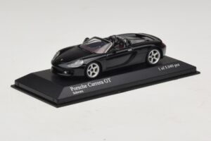 Porsche Carrera GT Must Minichamps 1:43 430060230 Metall - pilt 2/5