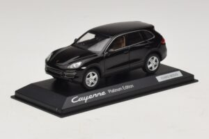 Porsche Cayenne 9PA Platina Väljalase Must Minichamps 1:43 WAP0200160E Metall - pilt 2/5