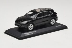 Porsche Cayenne Must Metallik Minichamps 1:43 410066301 Metall - pilt 2/5
