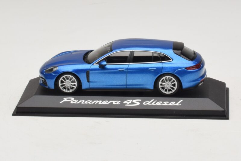 Porsche Panamera 971 4S Diesel Sinine Metallik Minichamps 1:43 Porsche Panamera 971 4S Diesel Sinine Metallik Minichamps 1:43 WAP0207600H Metall