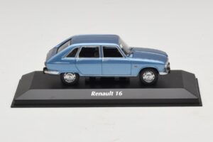 Renault 16 Helesinine Metallik Maxichamps 1:43 940113100 Metall