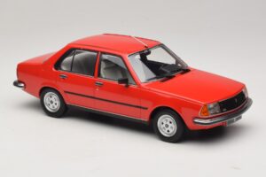 Renault 18 Punane MCG 1:18 MCG18595 Metall - pilt 4/6