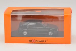 Renault 19 Must Maxichamps 1:43 940113701 Metall - pilt 5/5