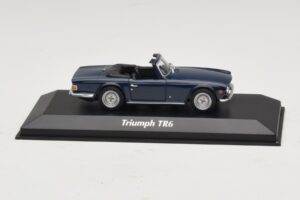Triumph TR6 Tumesinine Maxichamps 1:43 940132570 Metall