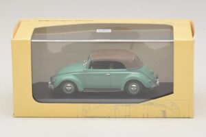 Volkswagen 1200 Kabriolett Pehme Katus Roheline Minichamps 1:43 430052042 Metall - pilt 5/5