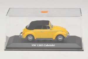 Volkswagen 1302 Kabriolett Kollane Maxichamps 1:43 940055030 Metall - pilt 4/5