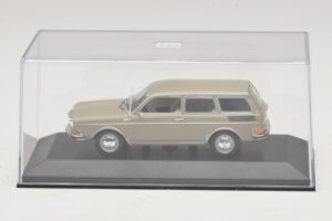 Volkswagen 411 LE Variant Savanna Beige Minichamps 1:43 400051114 Metall - pilt 4/5