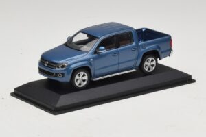 Volkswagen Amarok Sinine Metallik Asenduskarp Minichamps 1:43 436058362-R1 Metall - pilt 2/5