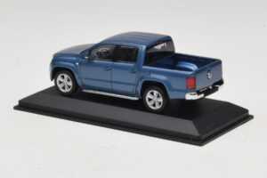 Volkswagen Amarok Sinine Metallik Asenduskarp Minichamps 1:43 436058362-R1 Metall - pilt 3/5