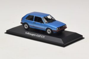 Volkswagen Golf GTI Mk2 Sinine Metallik Maxichamps 1:43 940054120 Metall - pilt 3/5