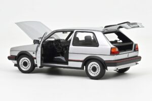 Volkswagen Golf GTI Mk2 Diamond Silver Norev 1:18 188584 Metall - pilt 2/2