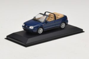 Volkswagen Golf Mk4 Kabriolett Sinine Edasimüüja Väljaanne Minichamps 1:43 GOLF005 Metall - pilt 2/5