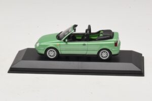 Volkswagen Golf Mk4 Kabriolett Roheline Metallik Minichamps 1:43 430058335 Metall