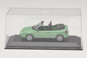 Volkswagen Golf Mk4 Kabriolett Roheline Metallik Minichamps 1:43 430058335 Metall - pilt 4/5