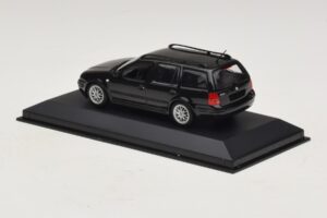 Volkswagen Golf Mk4 Variant Sport Highline BBS Edition Must Minichamps 1:43 GOLF008 Metall - pilt 3/5