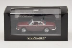 Volkswagen Karmann Ghia Punane Musta Katusega Minichamps 1:43 GHIA002 Metall - pilt 5/5