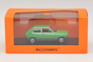 Volkswagen Polo Mk1 Roheline Maxichamps 1:43 940050501 Metall - pilt 5/5
