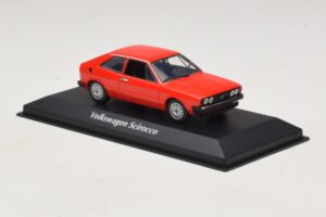 Volkswagen Scirocco Mk1 Punane Maxichamps 1:43 940050422 Metall - pilt 3/5