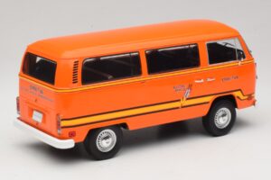 Volkswagen T2 Elektrotransporter EPRI-TVA Oranž IXO 1:18 U18RDC004-B Metall - pilt 2/6